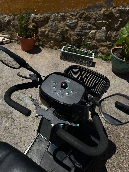Mota Elétrica de Mobilidade - Sterling S700