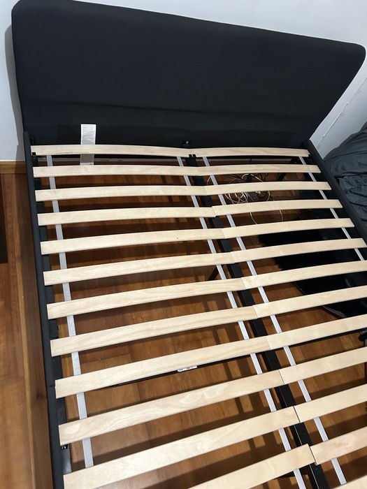 Cama de casal ikea