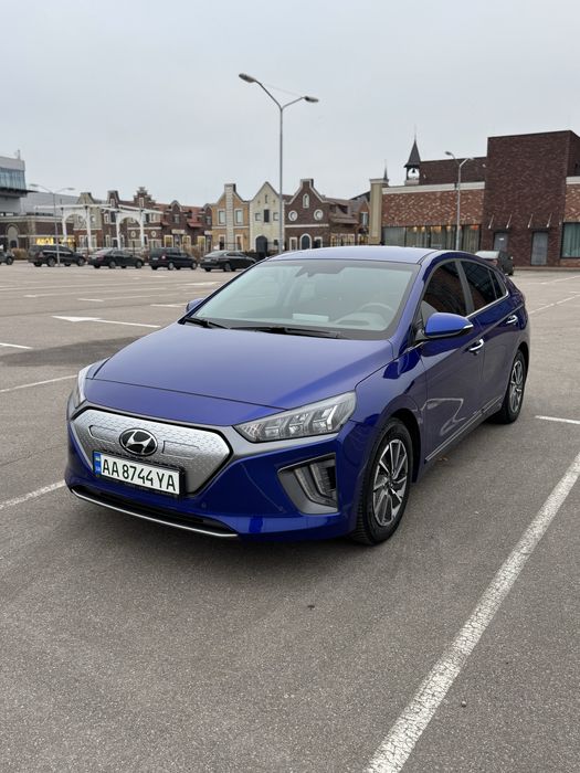 Hyundai Ioniq electric 38