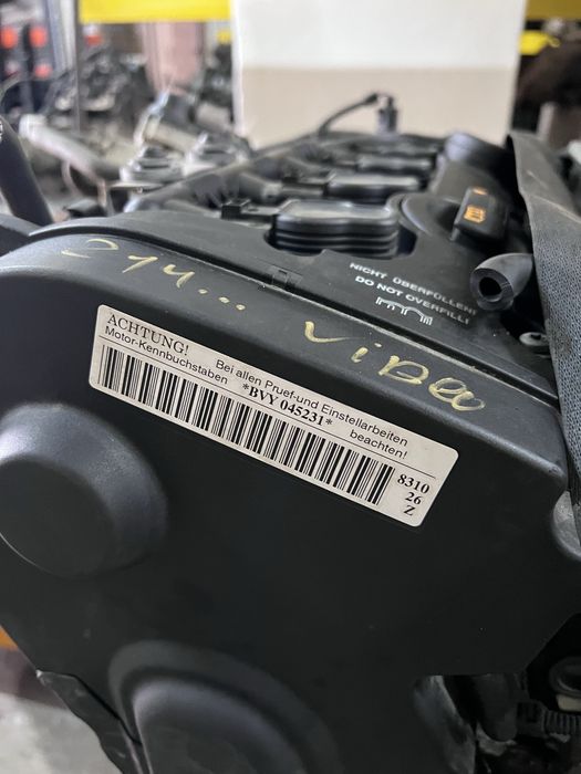 Двигун мотор двигатель BVY 2.0 FSI 16v passat b6 golf touran Octavia
