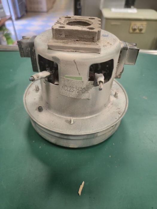 Silnik odkurzacz Zelmer 1400W