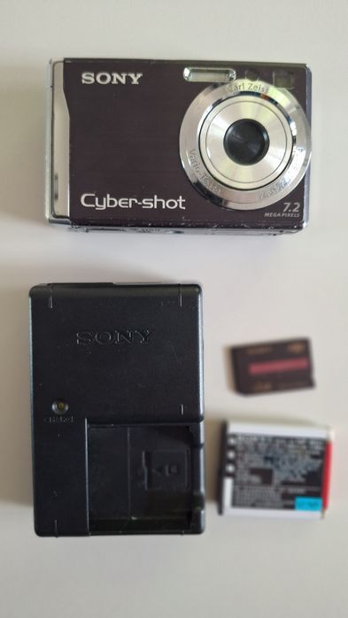 使えます 充電器付き 平成 Sony Cyber-shot DSC W80 ♢ SONY サイバーショット DSC-W80 充電器付き