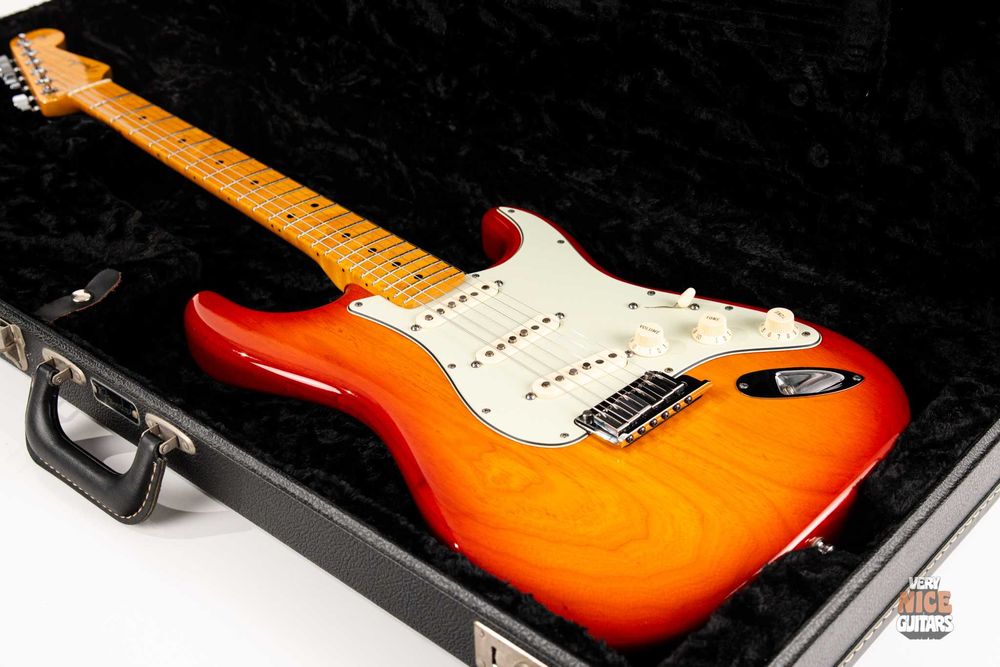 Fender Custom Shop Deluxe Stratocaster