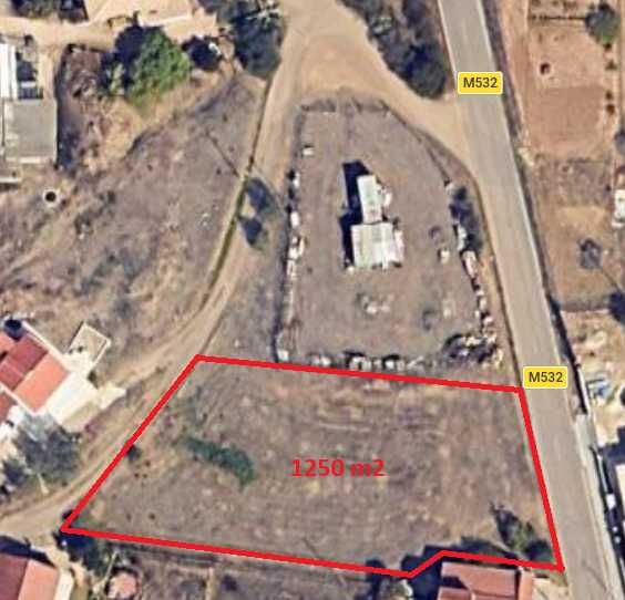 Arrenda-se Terreno/Espaço - Mexilhoeira Grande, Portimão