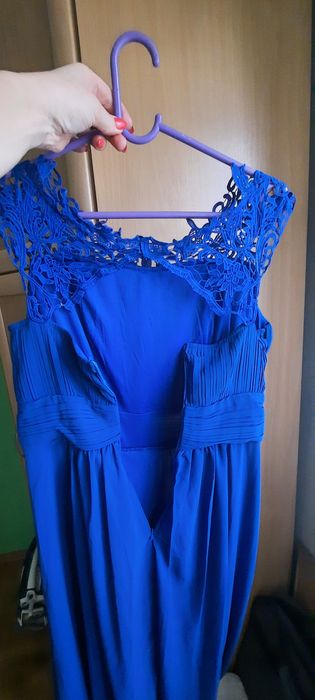 Piękna suknia wieczorowa