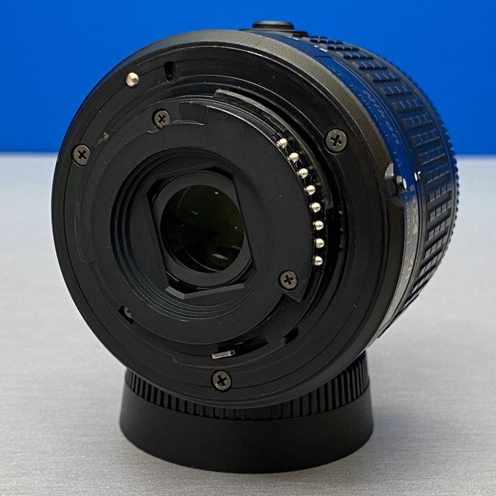 Nikon AF-P 18-55mm f/3.5-5.6G DX VR