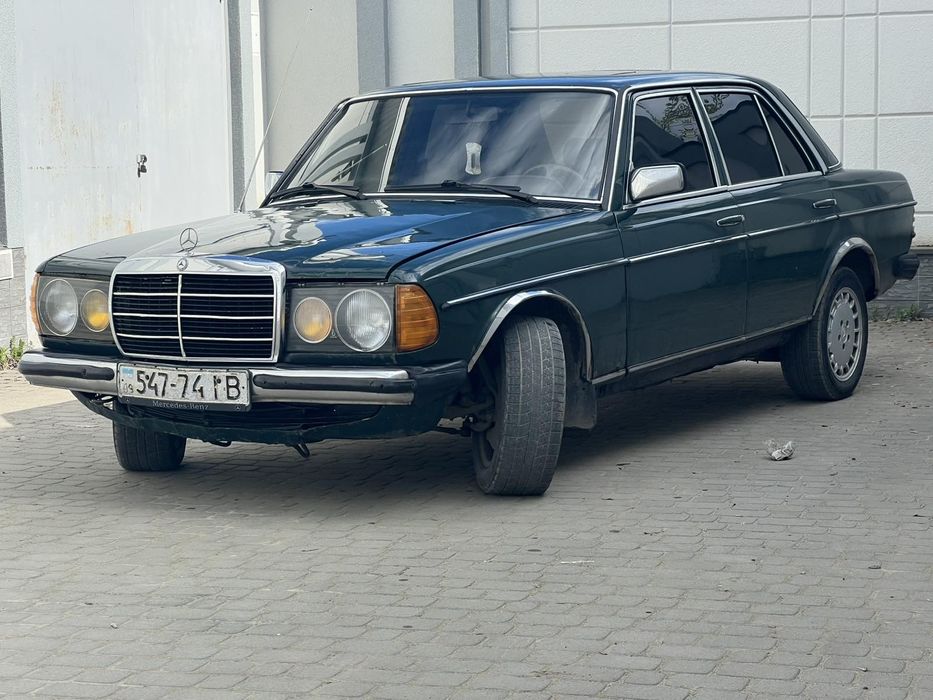 Продаж мерседес 123 автомат.Обмін ціна 2000