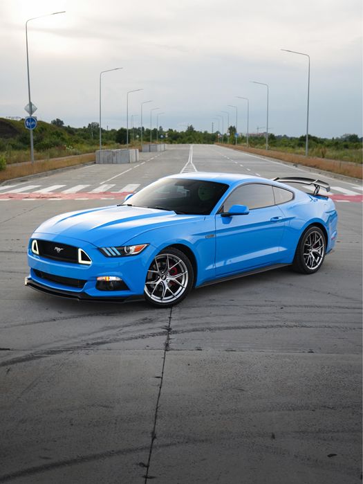 Ford mustang 2017