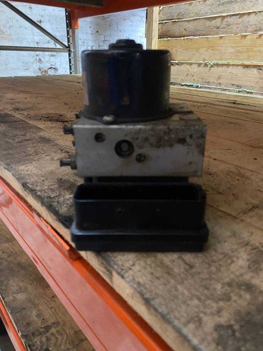 Блок АБС ABC Nissan Navara D40 Pathfinder R51