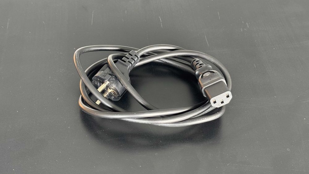 Switch Ubiquiti (ES-48-500W) - 48 portas Gigabit