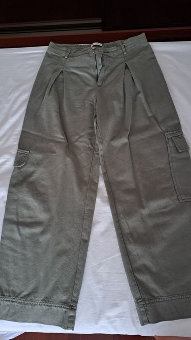 Calças Cargo verde azeitona ZARA - Excelente estado