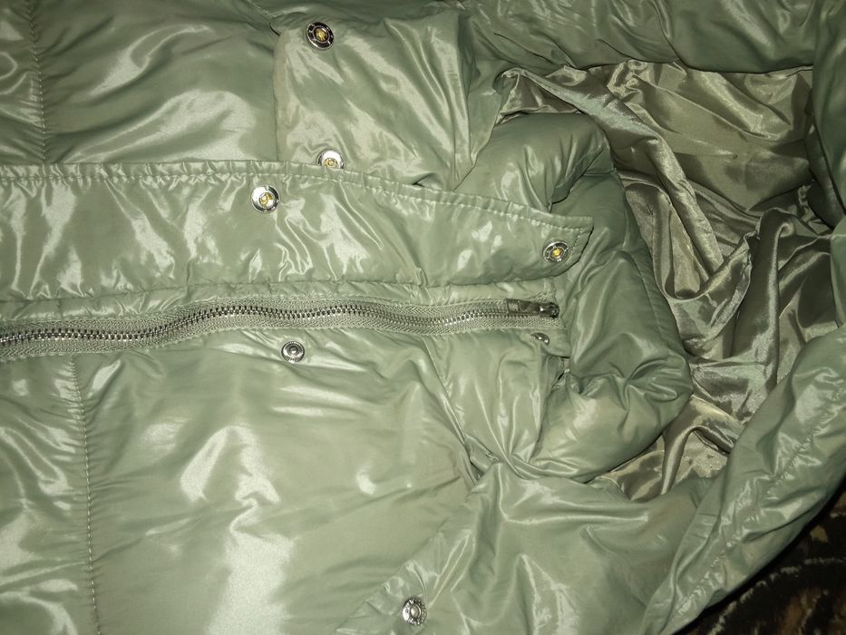 Жіноча демісезона куртка