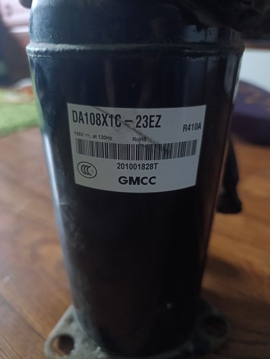 Кондицыонер Midea 12000Btu
