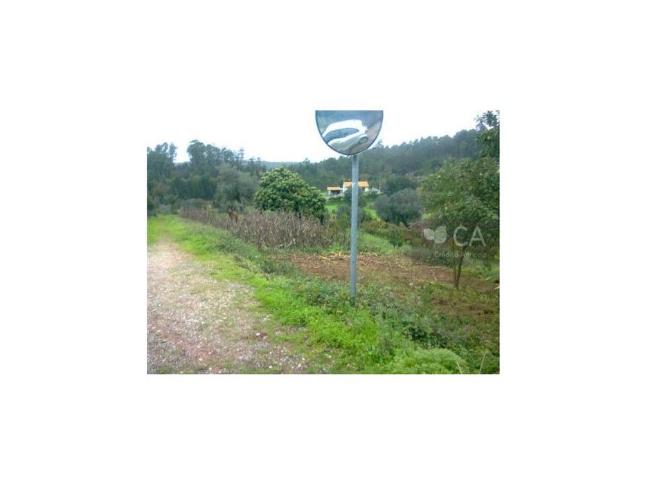 Terreno com capacidade para construção