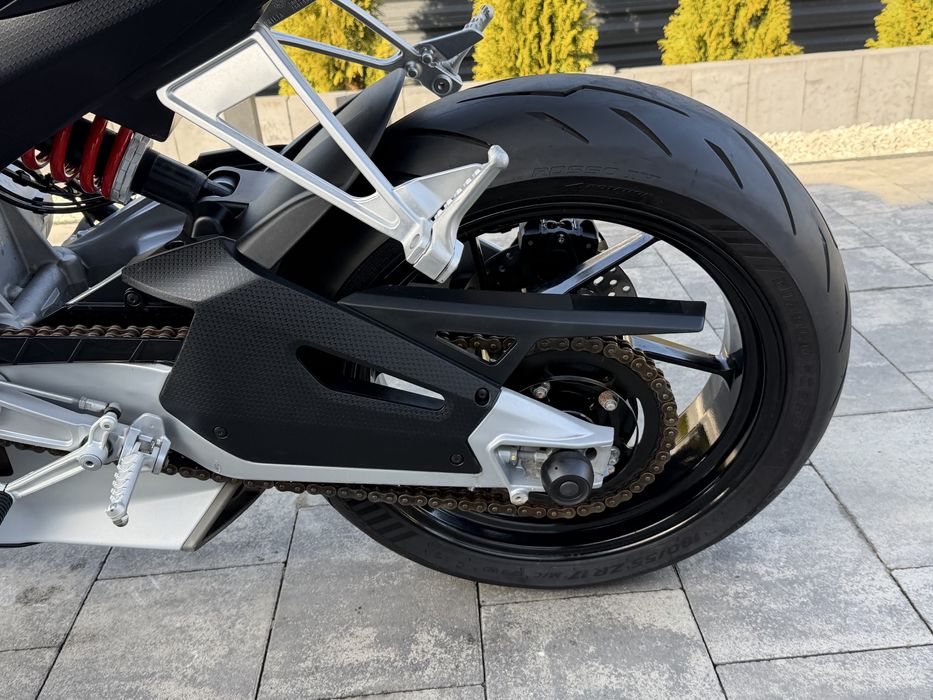Aprilia rs 660 2024
