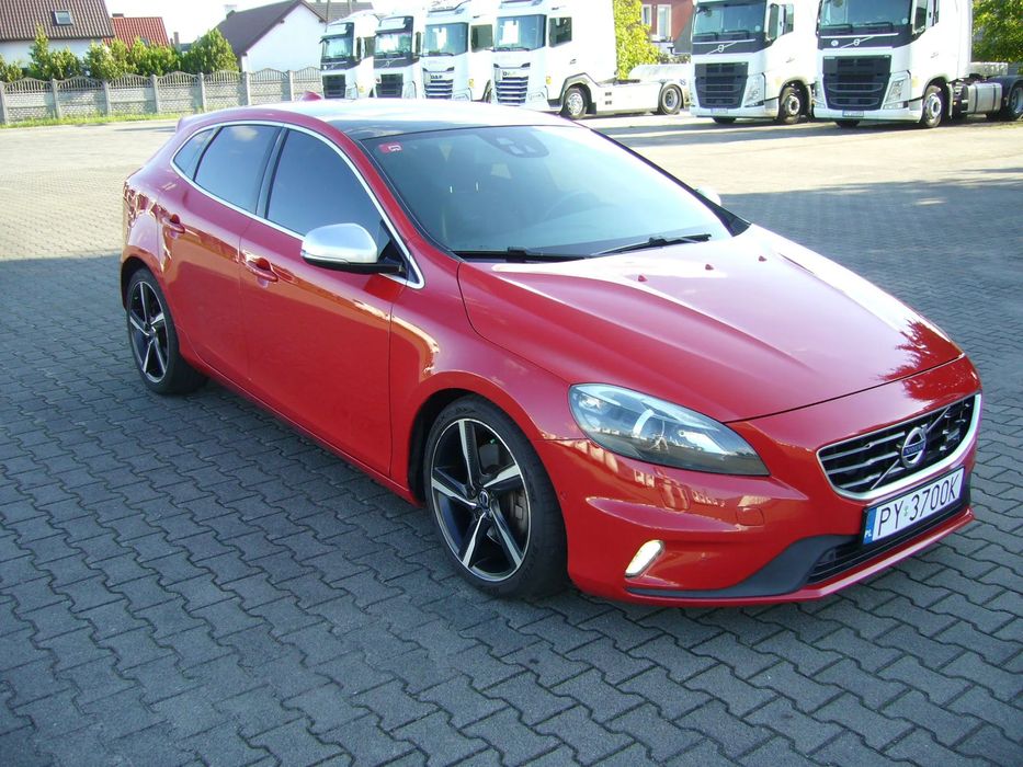 Volvo V40 T5 R-Design • 245KM • Automat • Benzyna • Full opcja!