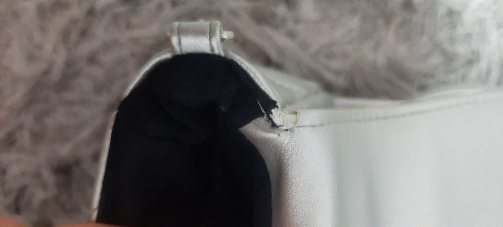 Torebka mała  srebrna