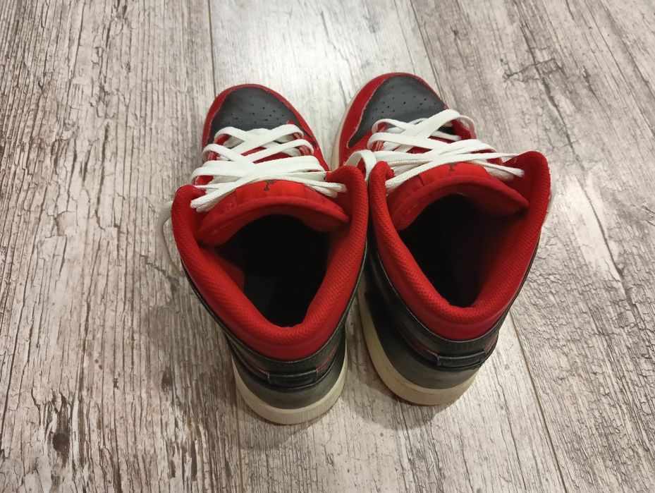 Adidasy Nike Jordan 1 Mid 38