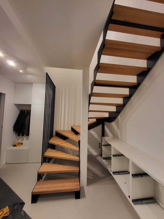 Schody metalowo-drewniane