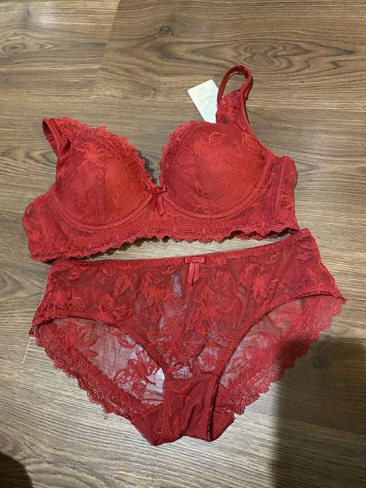 Жіноча білизна набір В