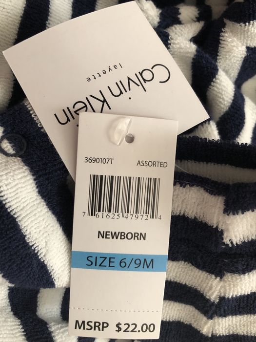 Calvin Klein spioszki oryginalne dezjnerskie 6-9 miesiecy