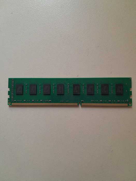 Модуль памяти для компьютера DDR3 8GB 1333 MHz INTELIGENTES IU3ABA1/8