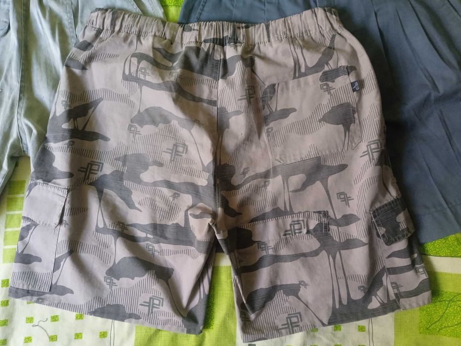 Шорти чоловічі Hugo Boss Camel