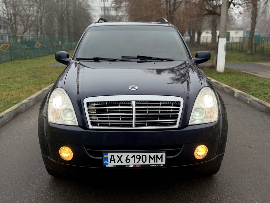 Продам rexton 2.7 дизель не крашенный