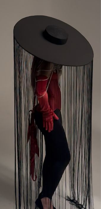 бархатная шляпа с бахромой для фотосессий ручной работы