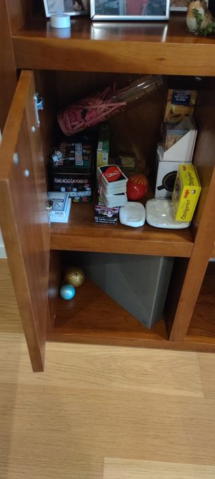 Elegante Estante em cerejeira PREMIUM