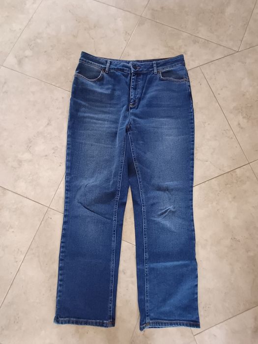 spodnie jeansowe, DAY LIKE, szerszy krój, roz. 42, stan dobry