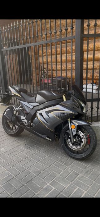 Shineray z1 250 4v