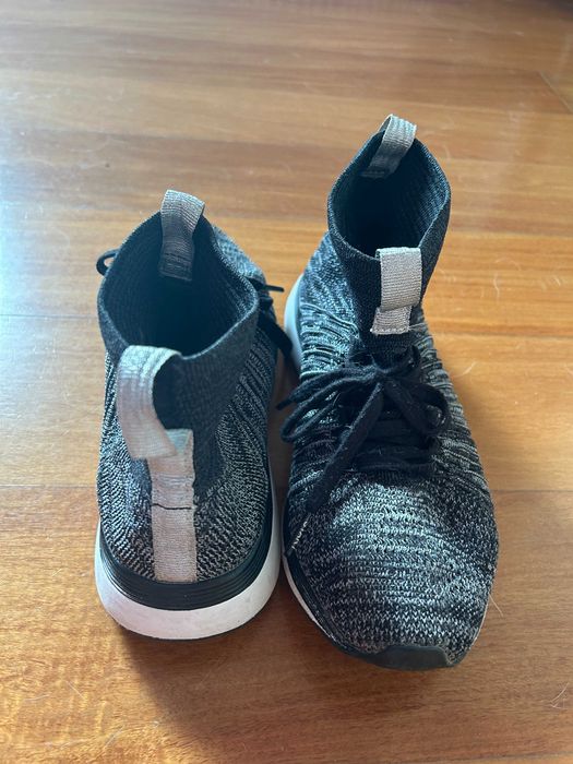 Ténis super confortáveis