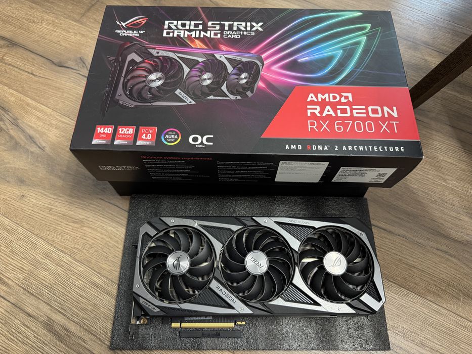 Відеокарта AMD Asus ROG Strix RX6700xt OC 12gb