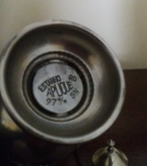 Tin Jar Wall Mount64297597678082122