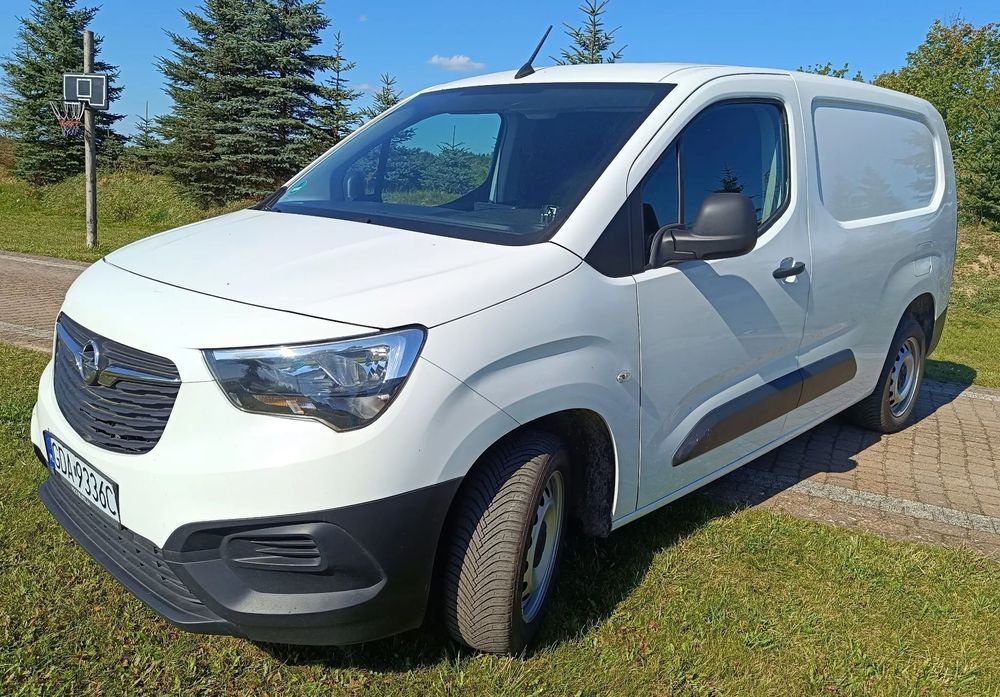 Opel COMBO  Opel Combo 1,5 Diesel z 2022 roku Chłodnia !