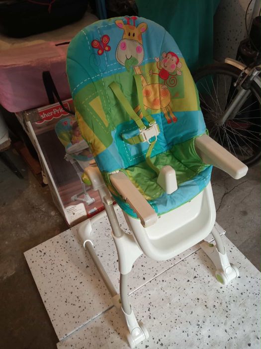 Krzesełko do karmienia Fisher Price plus GRATISY