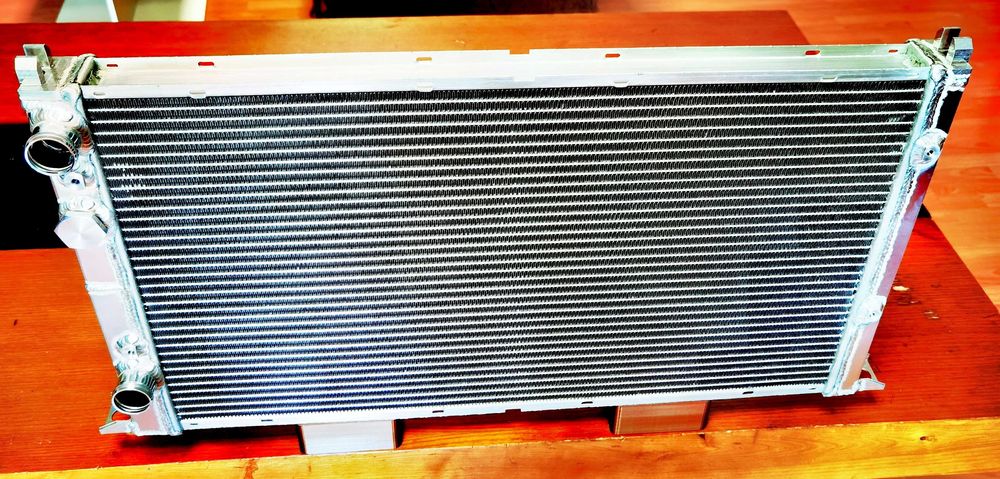 Radiador VW Golf MK3 VR6 GTI
