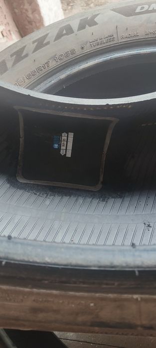 Шини пара BRIGDESTONE BLIZZAK DM-V2 235/65/17