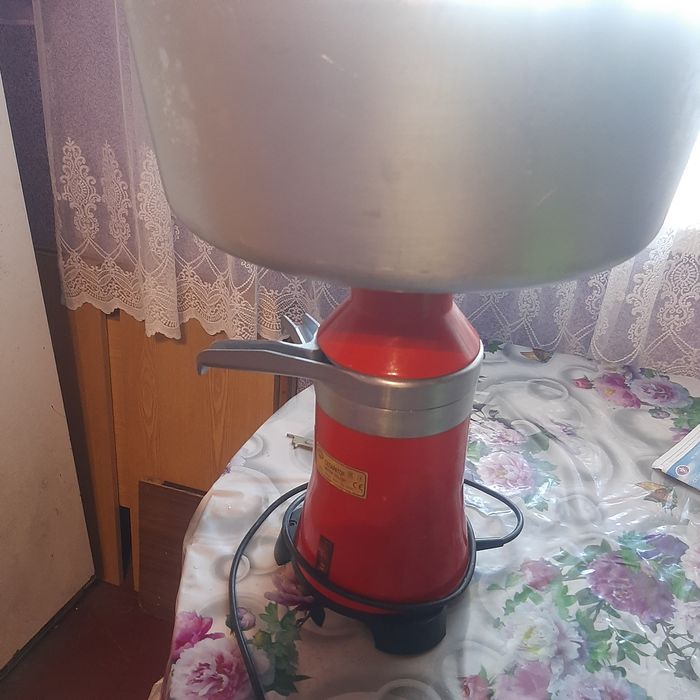 Продам сепаратор
