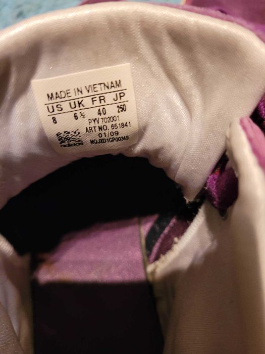 Buty sportowe Adidas  R.40