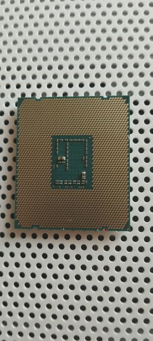 Продам Xeon 2680v3