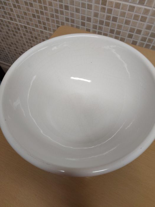 Ceramic Fruit Bowl64862641518337125