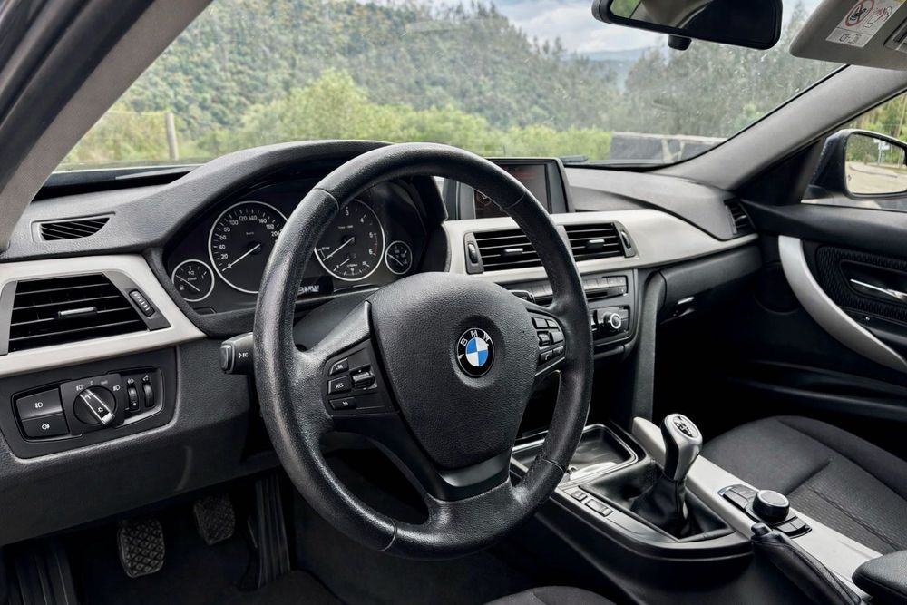BMW 318 — fotografia 2