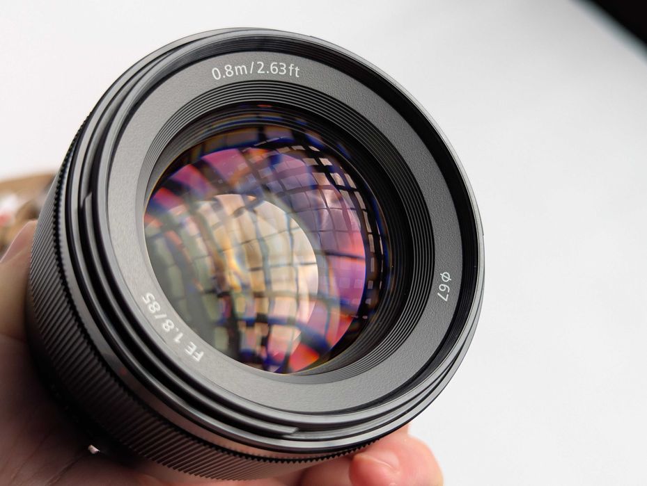 Об'єктив Sony FE 85mm F1.8 SEL85F18