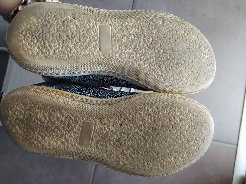 Trampki lakierowane Bartek