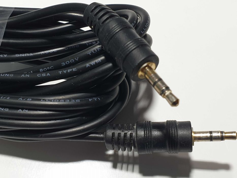 Кабель  AUX Audio mini-jack 3.5  TRS   Kenable 5м