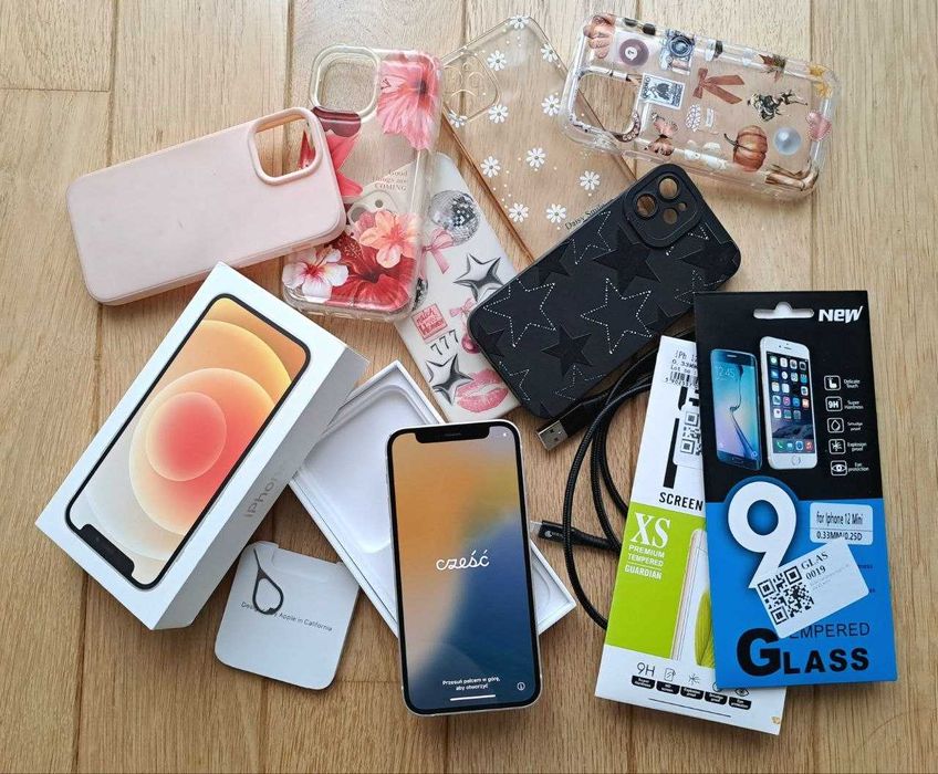iPhone 12 mini, biały, stan bardzo dobry