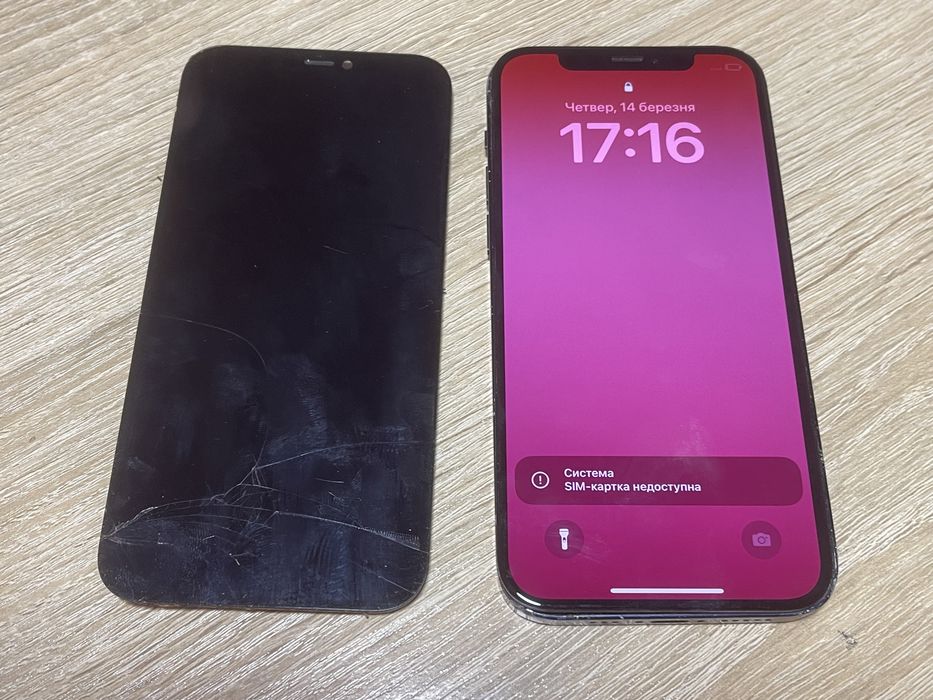 IPhone 12 128GB на пароле и не рабочим экраном.
