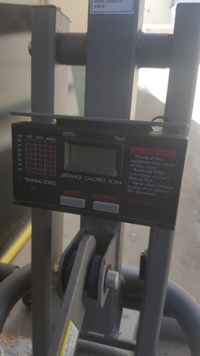 aparelho de musculação